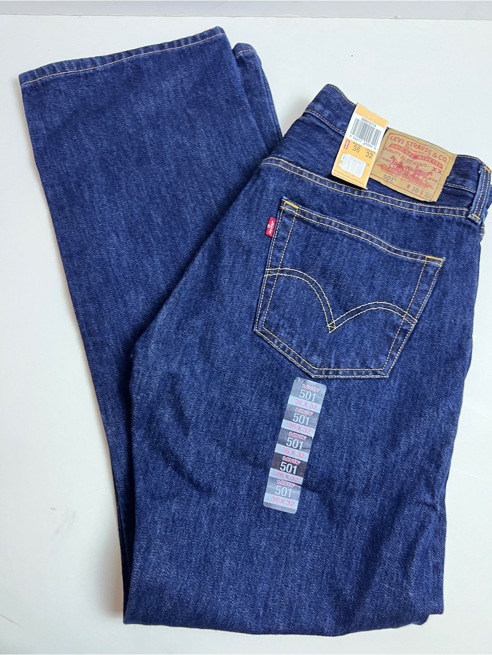 Levi’s Classic 501 Button Fly Jeans NWT